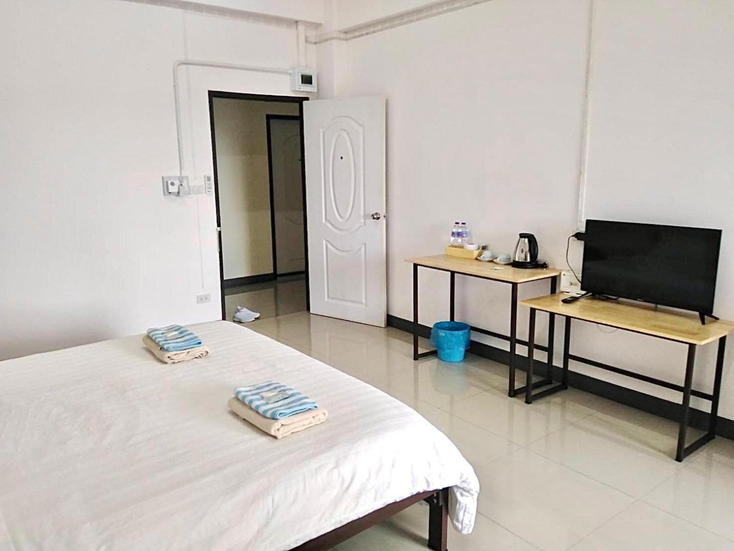 My Home Hotel - Phutthamonthon 4 Road, Near Mahidol University Salaya Ban Krathum Lom Luaran gambar